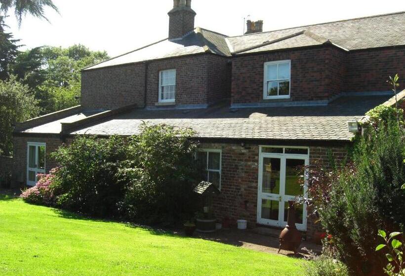 펜션 Marton Grange Country House