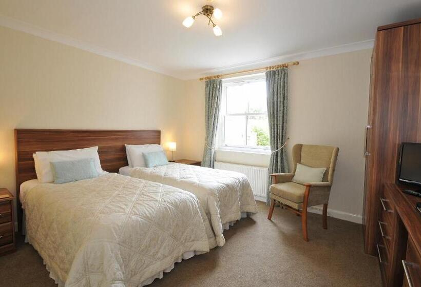 펜션 Marton Grange Country House