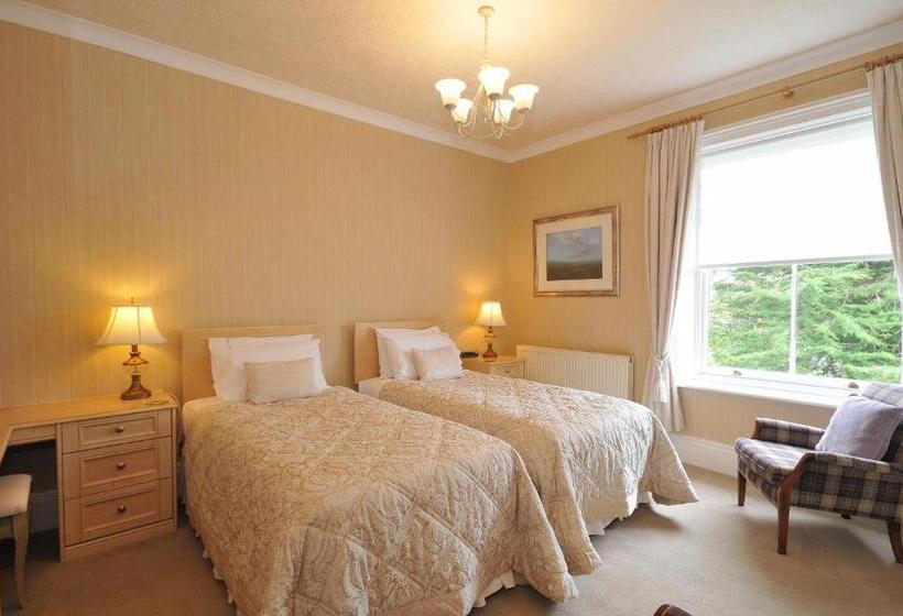 펜션 Marton Grange Country House