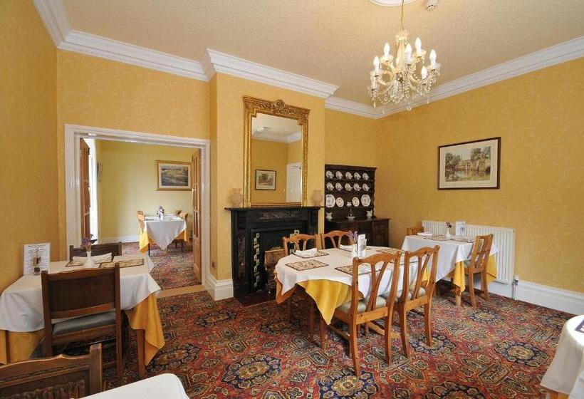 펜션 Marton Grange Country House