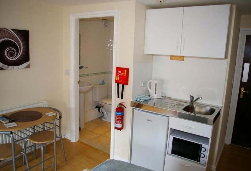 Пансион Number Four