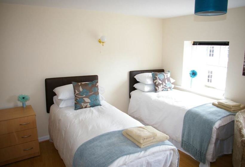 Пансион Number Four