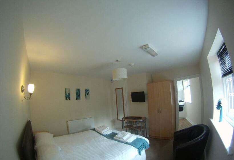 Пансион Number Four