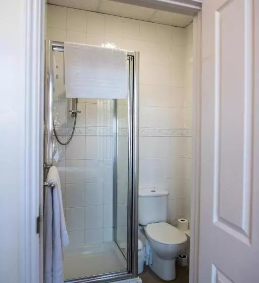 Majatalo The Causeway Guest House