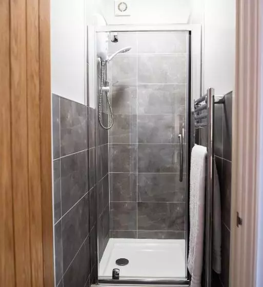 Majatalo The Causeway Guest House