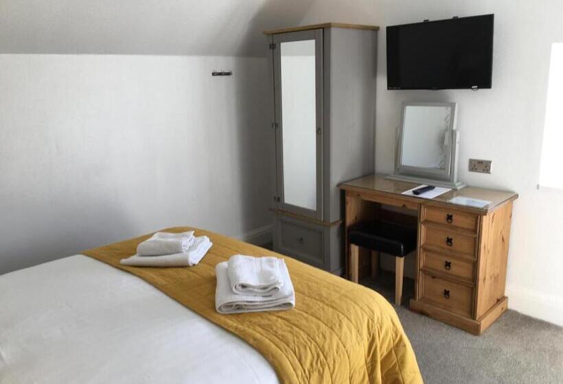 פנסיון The Kenmore Guest House