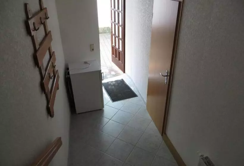 ペンション Ferienwohnung & Zimmervermietung Wolf