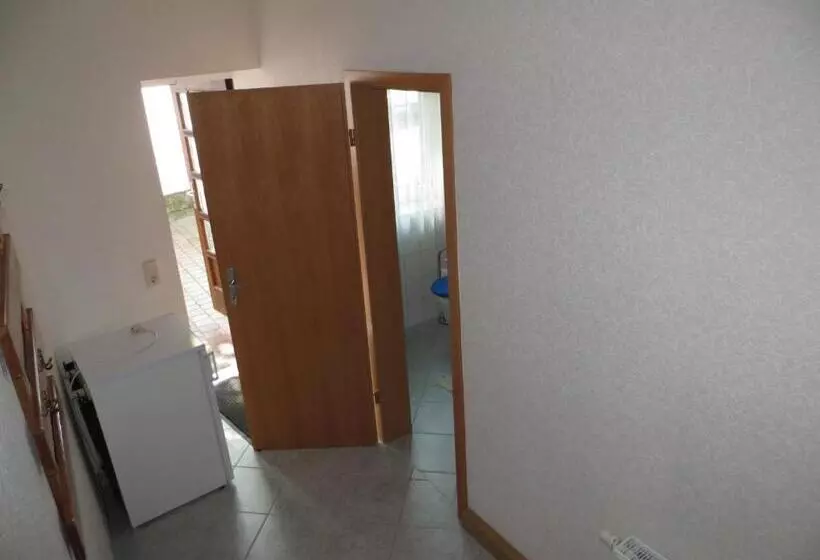 ペンション Ferienwohnung & Zimmervermietung Wolf