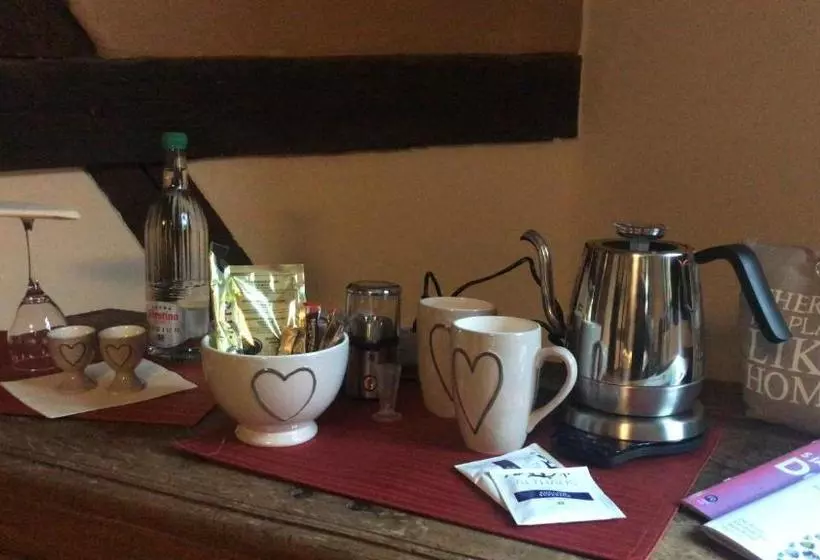 Retkeilymaja Mcmuller S Kemenate Fulda