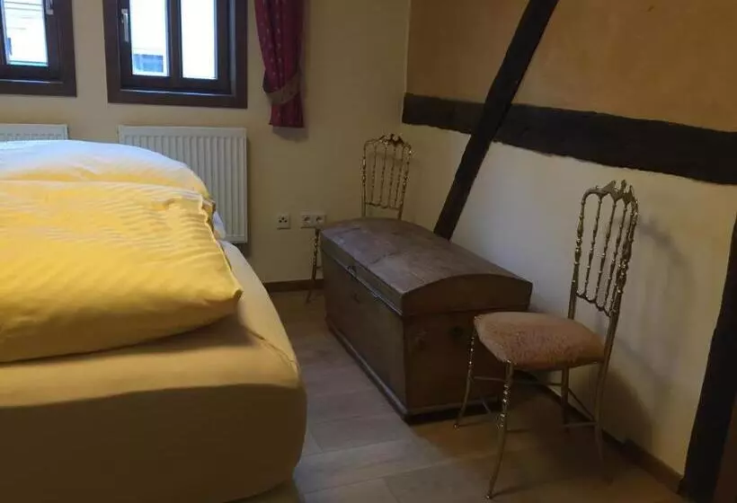 Retkeilymaja Mcmuller S Kemenate Fulda