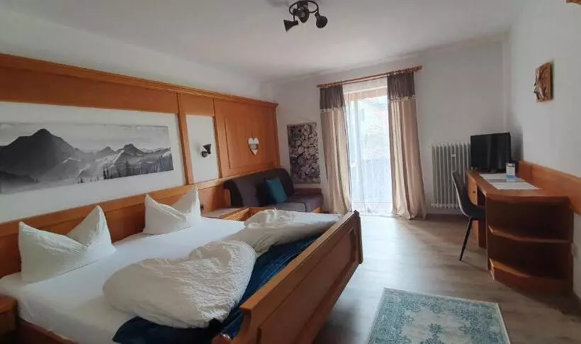 Majatalo Alpenlandhaus