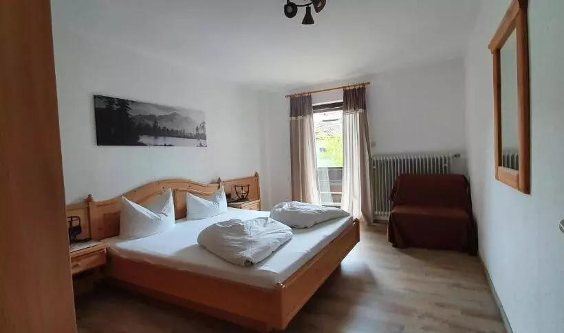 Majatalo Alpenlandhaus