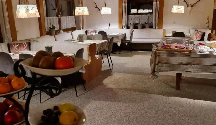 Majatalo Alpenlandhaus