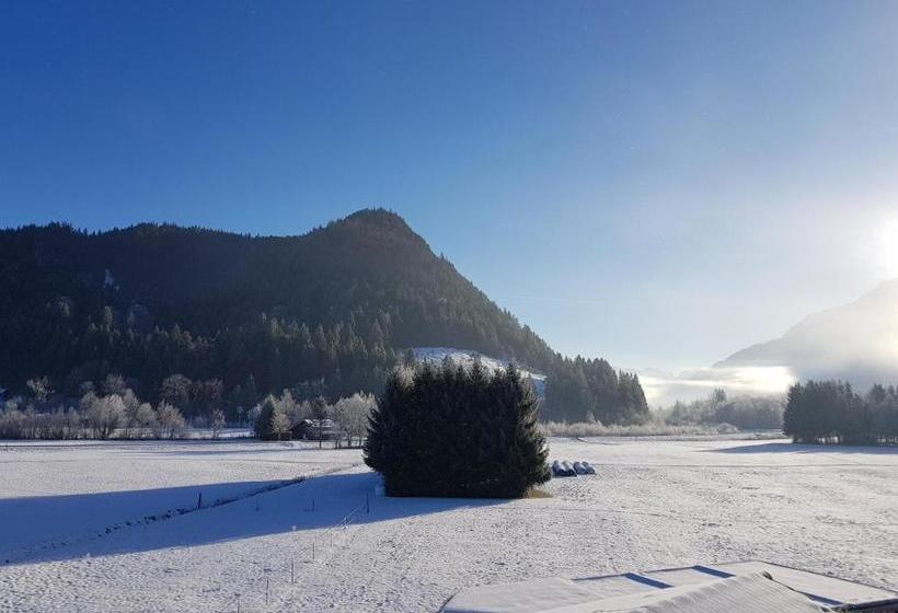 ペンション Alpenlandhaus