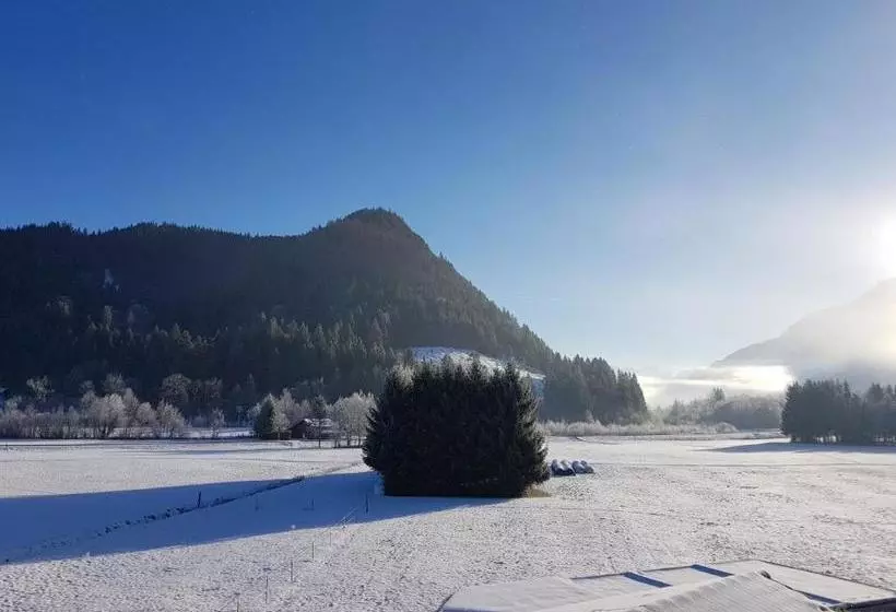 Majatalo Alpenlandhaus