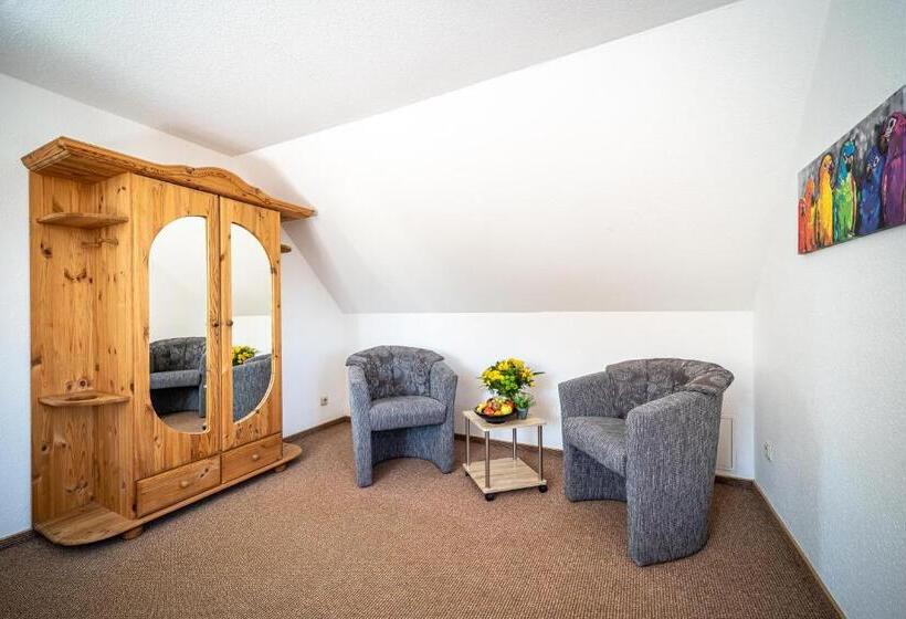 Pensão Murphy S Zimmer Und Apartments