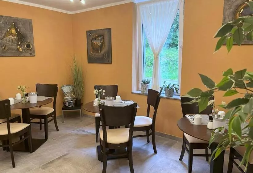 Majatalo Murphy S Zimmer Und Apartments