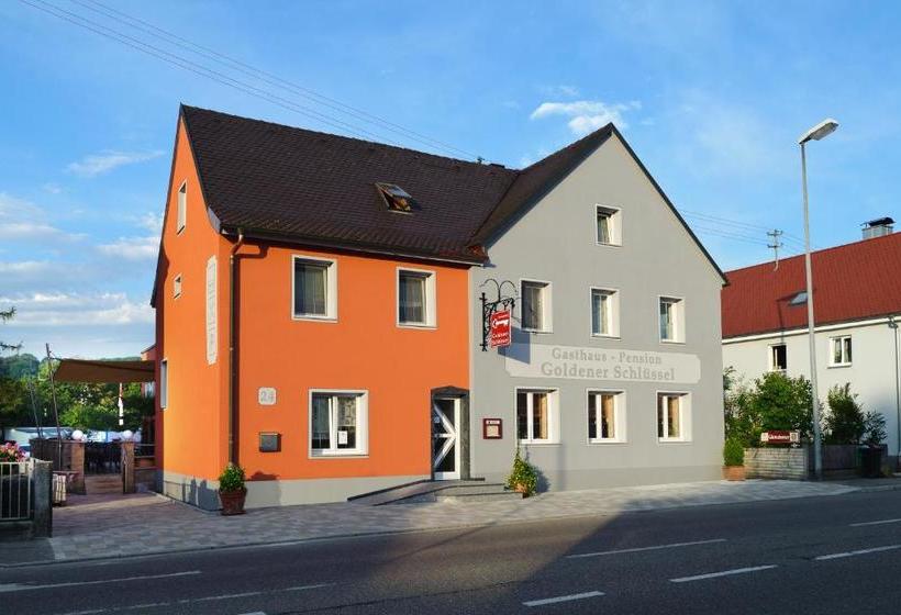 Общежитие Goldener Schlüssel Mit Gästehaus Sina