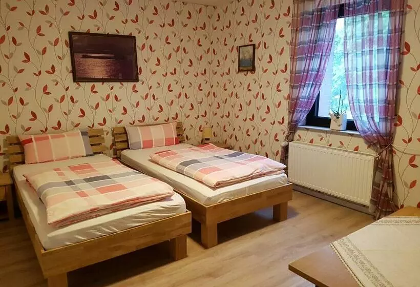 Retkeilymaja Landgasthof Schänzer