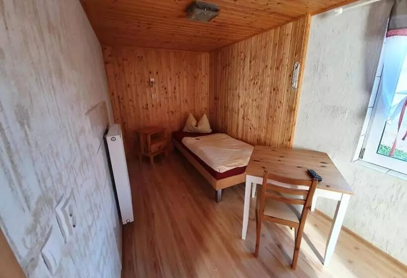 Majatalo Gasthof Zum Amboss