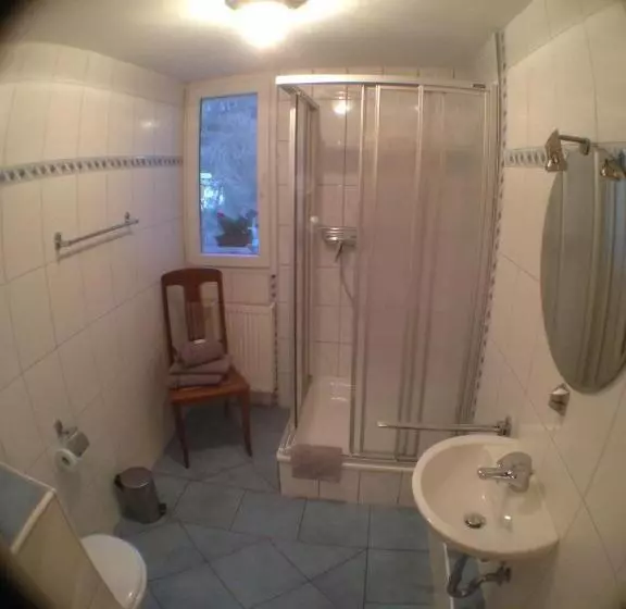 Majatalo Gästehaus Burg Molbach