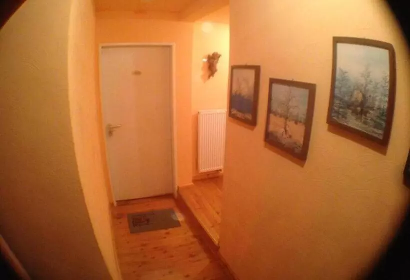 Majatalo Gästehaus Burg Molbach