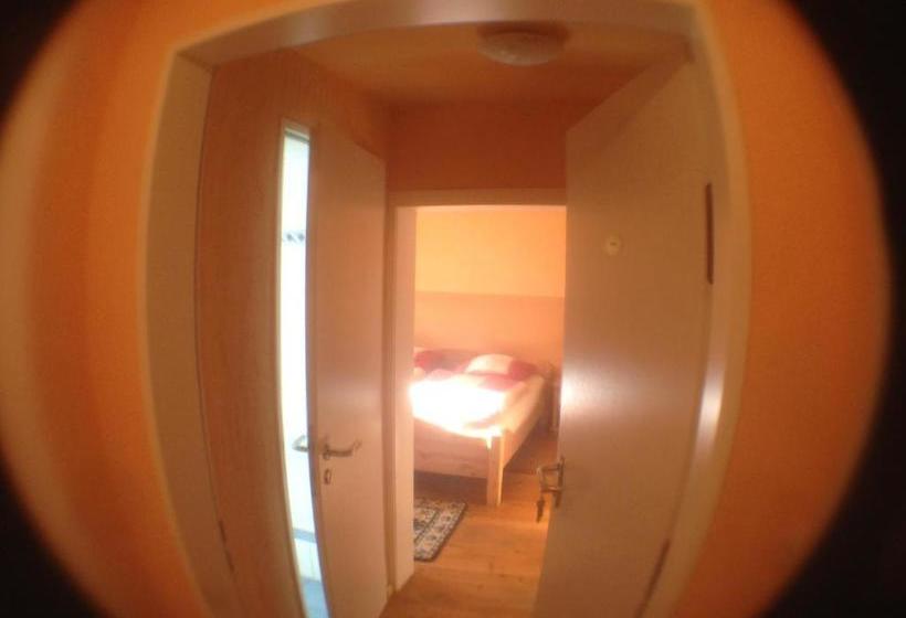 Пансион Gästehaus Burg Molbach