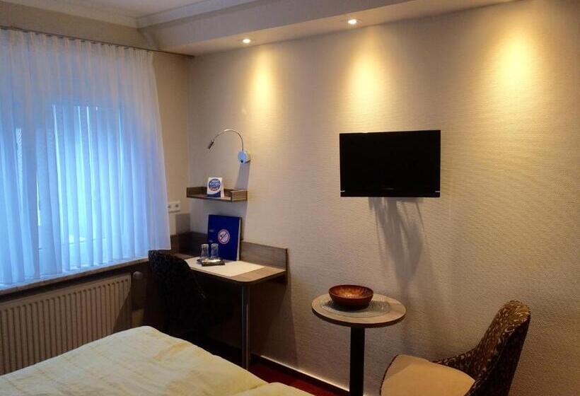 پانسیون Gästehaus Janßen