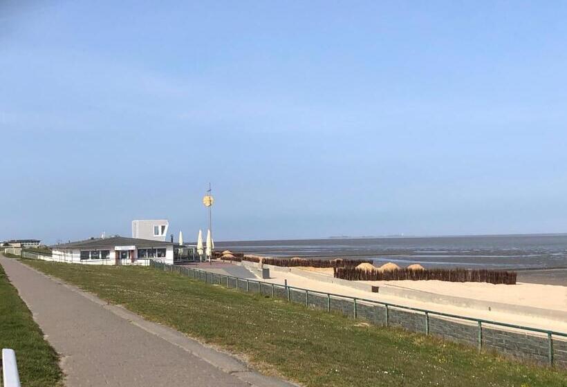 پانسیون Gästehaus Janßen