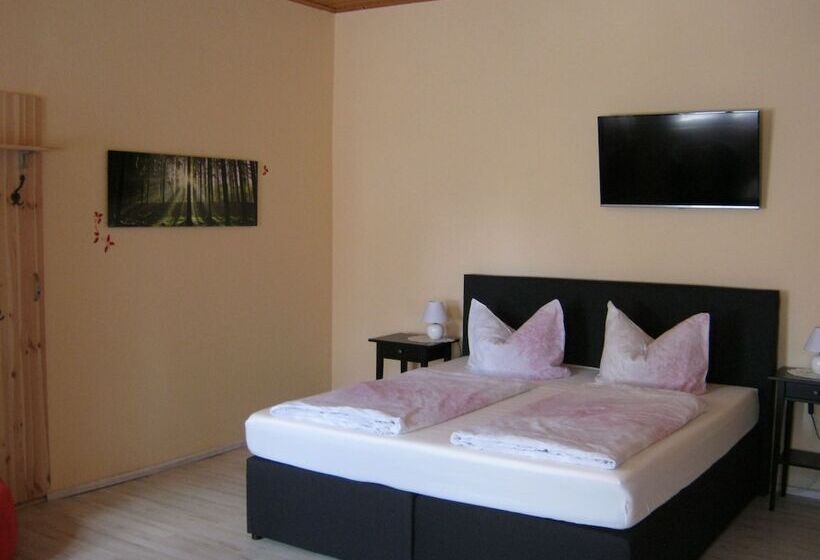 Pension Zum Alten Schulhaus