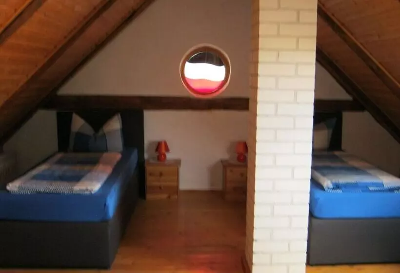 Pension Zum Alten Schulhaus