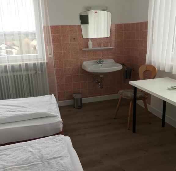 فندق صغير Landgasthof Felsenkeller