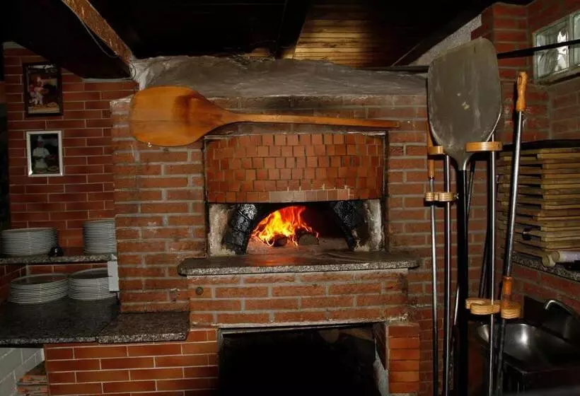 Majatalo Dino's Trinacria