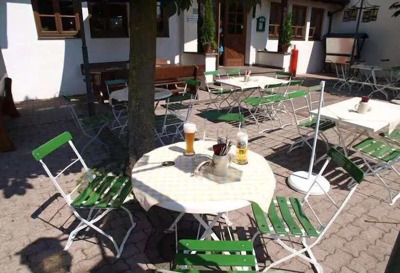 Majatalo Gasthof Kampenwand Bernau