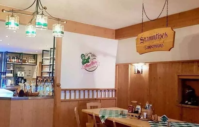 Majatalo Gasthof Kampenwand Bernau