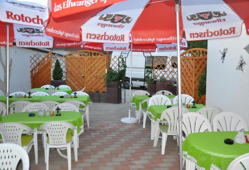 펜션 Gasthof Liederhalle