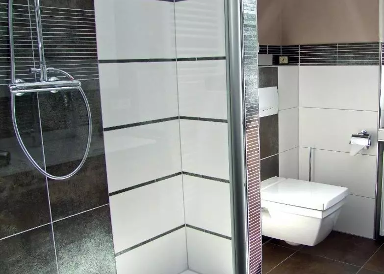 Majatalo Wein & Gästehaus Rosenlay