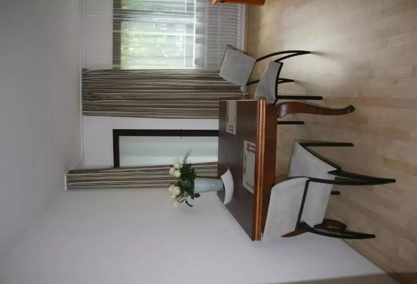 Pension Karlsbad Am Waldrand