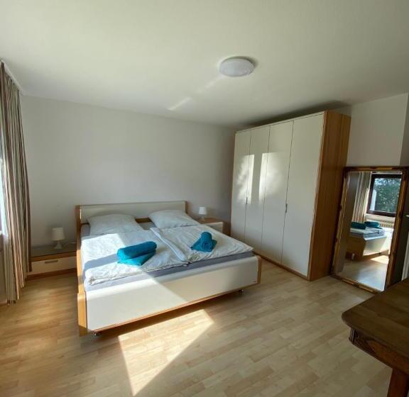 Pension Karlsbad Am Waldrand