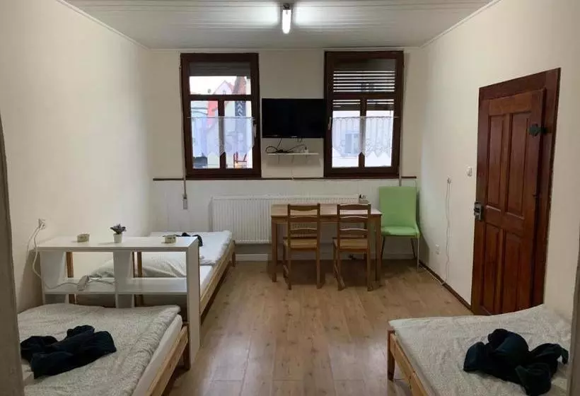 Belle Vue Apartrooms