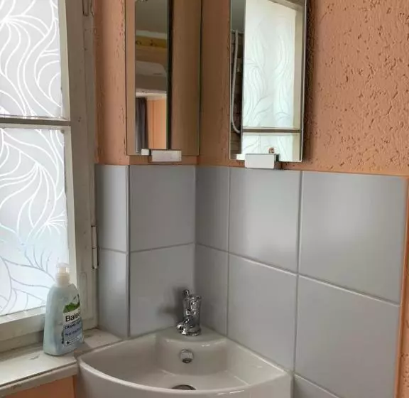 Belle Vue Apartrooms