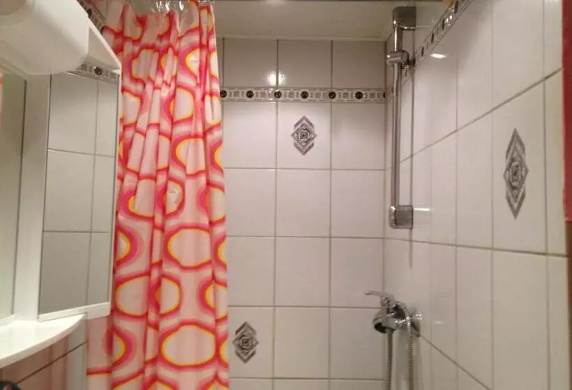 Belle Vue Apartrooms