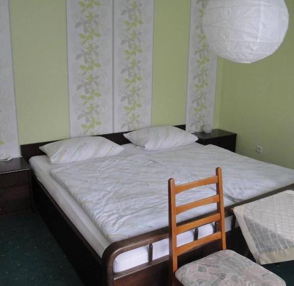 פנסיון Gästehaus Andrea Blatt