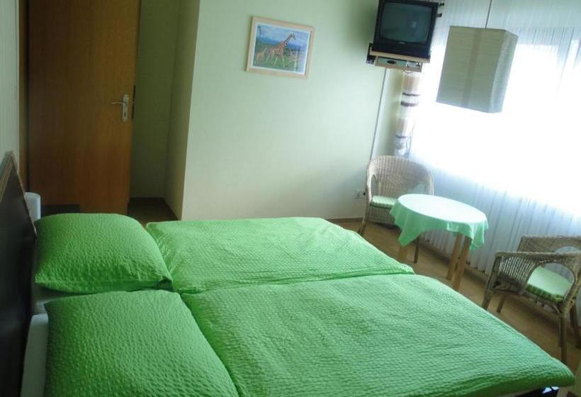 פנסיון Gästehaus Andrea Blatt