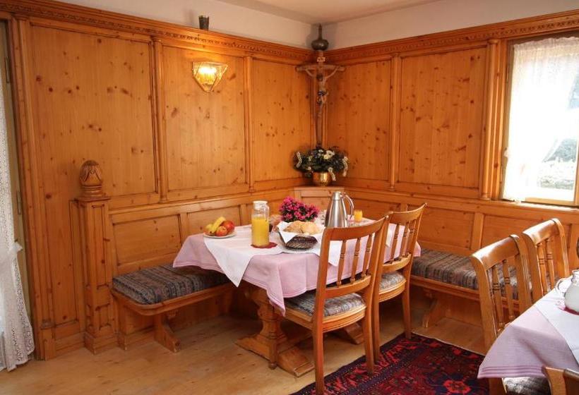 פנסיון Haus Höllental