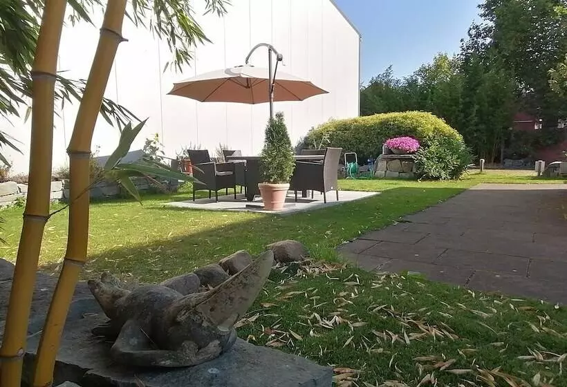 Majatalo Haus Tourneur