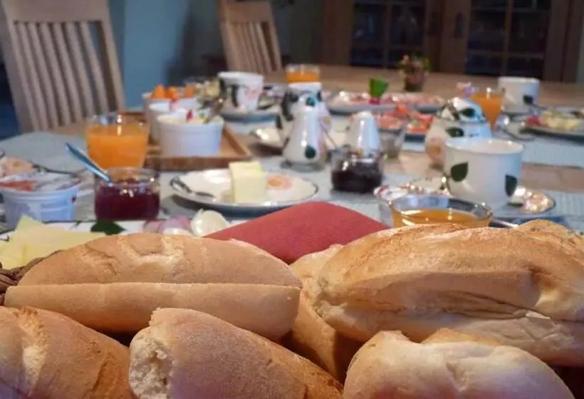 Majatalo Haus Tourneur