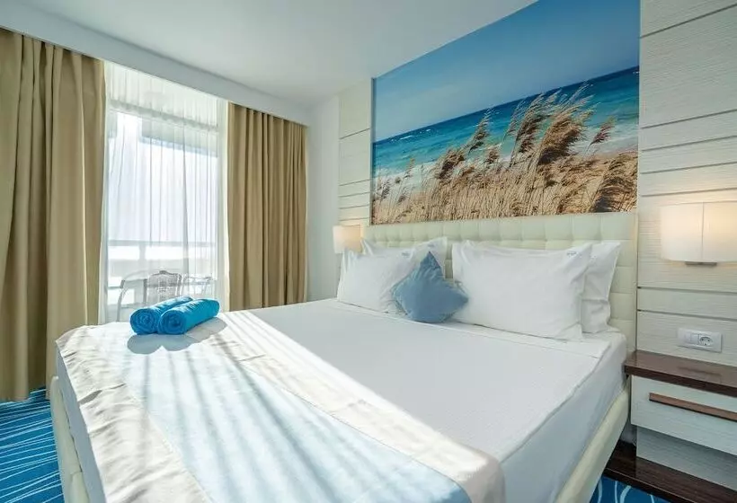 Hotel Mera Onix