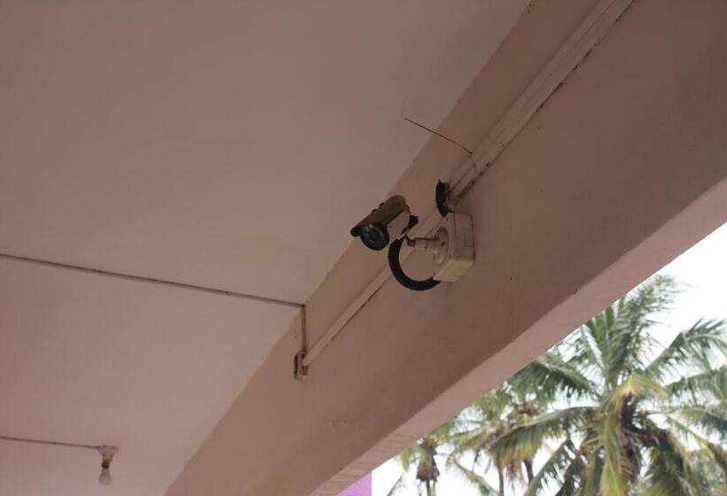 فندق Santosh Lodge