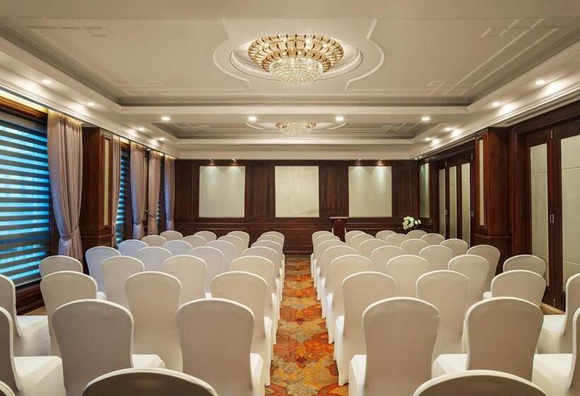 בית מלון כפרי The Indus Valley